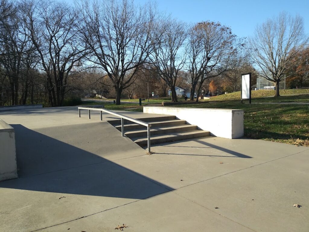 Walnut St Skateboard Park © Josh Kuder on Google Maps