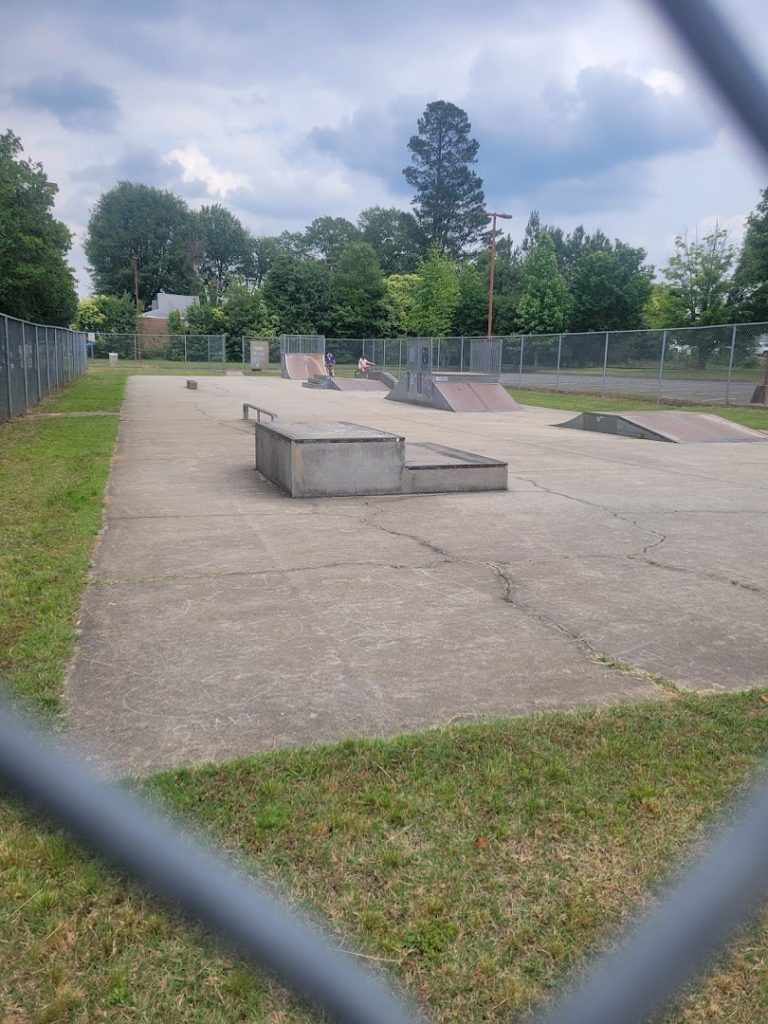 Andy Hovis Community Skatepark © Scuba Steve on Google Maps