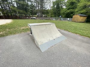Carver Skatepark © FLOAT GOD 888 on Google Maps