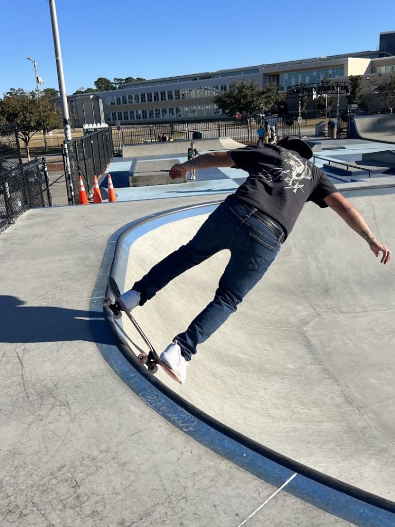 Mcleod Skatepark © Glasmann Mo on Google Maps